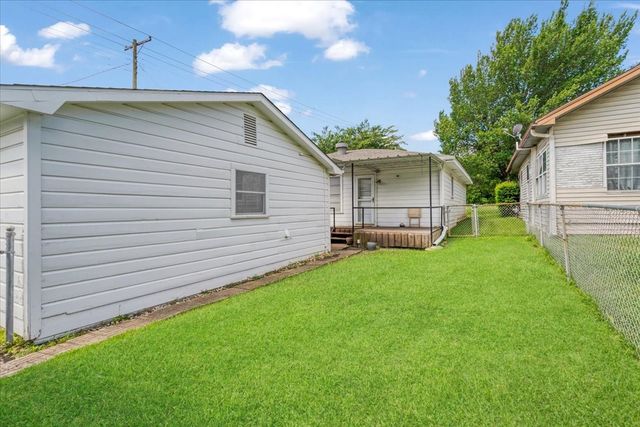 101 N Burdette Avenue, Sherman, TX 75090