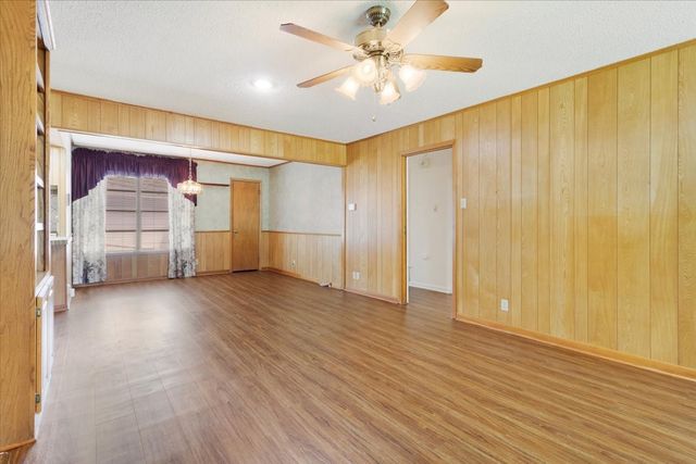 101 N Burdette Avenue, Sherman, TX 75090