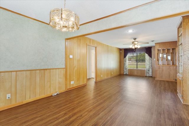 101 N Burdette Avenue, Sherman, TX 75090