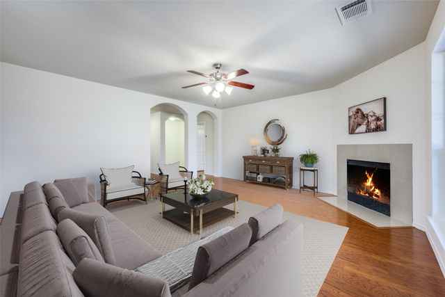 3309 Anysa Lane, Denton, TX 76209