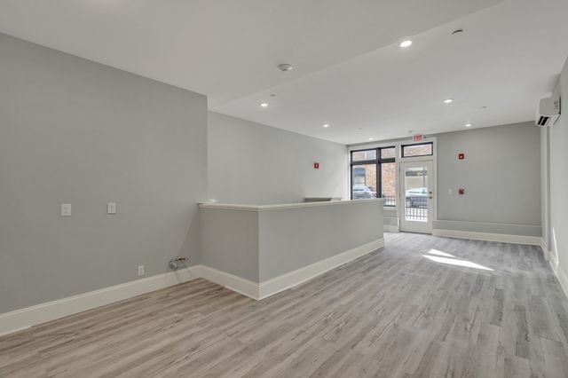 120 Brookside C2, Boston, MA 02130