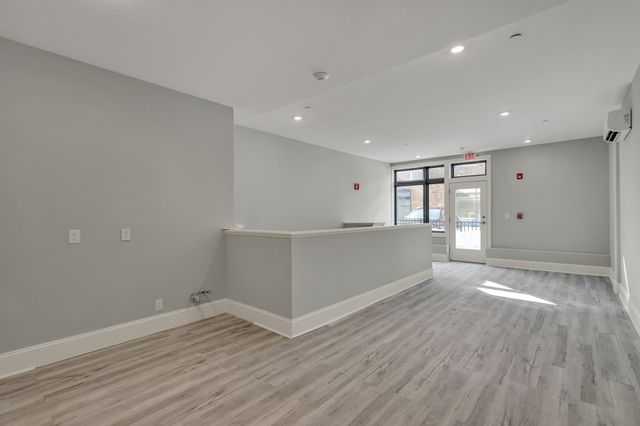 120 Brookside C2, Boston, MA 02130