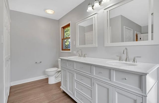 2640 VERMONT Avenue 1, Blue Island, IL 60406