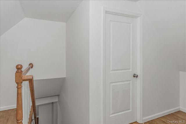 132 Wardwell Road, Mineola, NY 11501