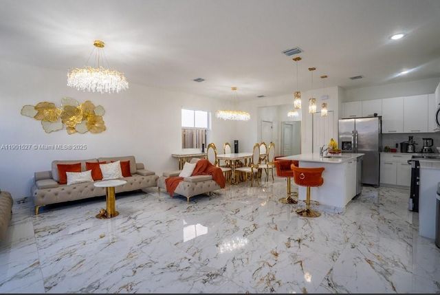 2372 NW 130th Ter, Miami, FL 33167