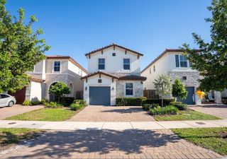 2372 NW 130th Ter, Miami, FL 33167