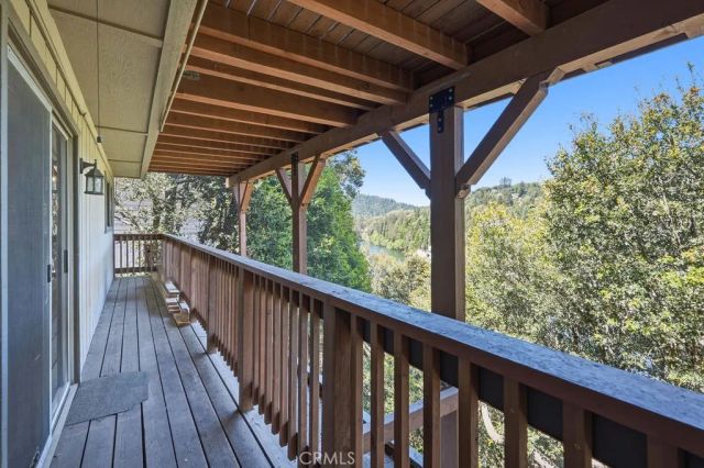 320 Delle, Crestline, CA 92325