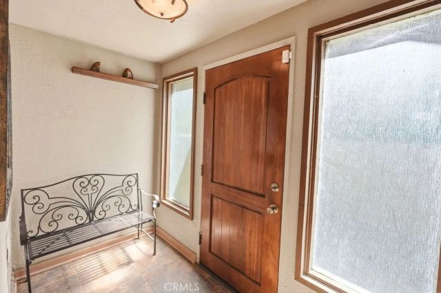 320 Delle, Crestline, CA 92325
