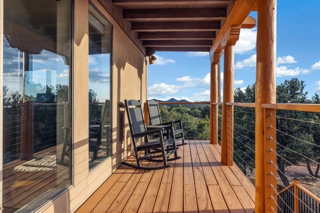 13 Arroyo Vista, Santa Fe, NM 87505