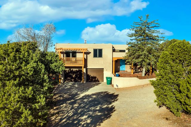 13 Arroyo Vista, Santa Fe, NM 87505