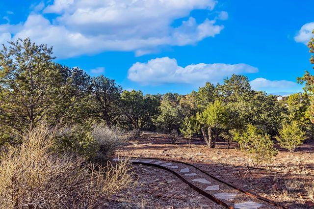 13 Arroyo Vista, Santa Fe, NM 87505