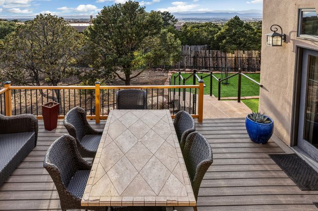 13 Arroyo Vista, Santa Fe, NM 87505