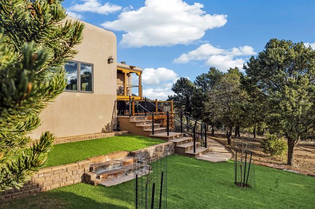 13 Arroyo Vista, Santa Fe, NM 87505