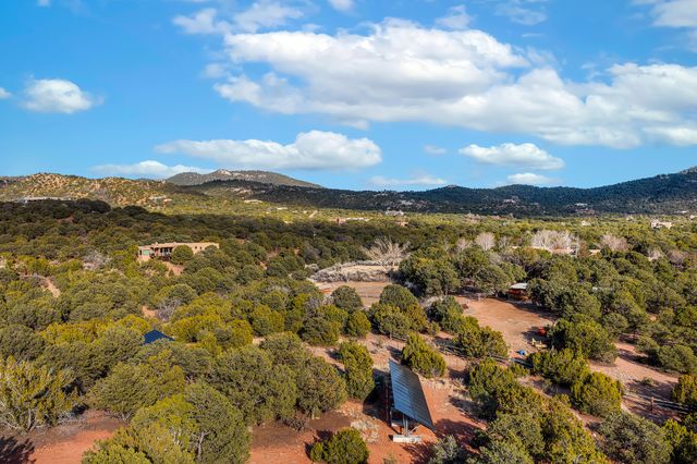 13 Arroyo Vista, Santa Fe, NM 87505