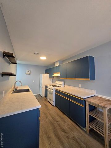 184 Deer Ct Drive, Middletown, NY 10940