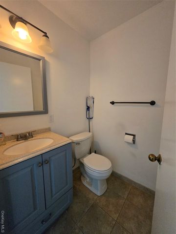 184 Deer Ct Drive, Middletown, NY 10940