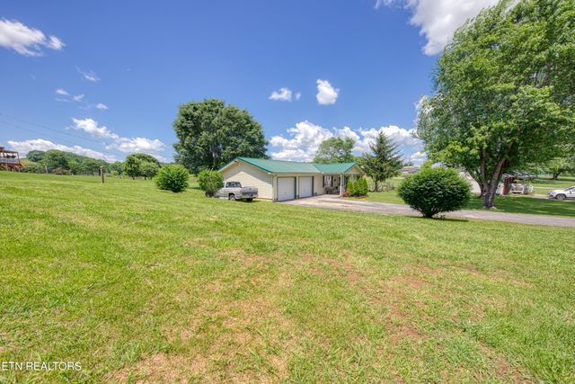 1705 Sand Plant Rd, Sevierville, TN 37876