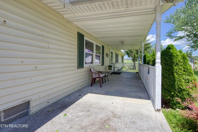 1705 Sand Plant Rd, Sevierville, TN 37876