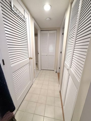 20 Webster St 307, Brookline, MA 02446