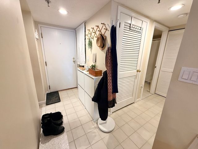 20 Webster St 307, Brookline, MA 02446