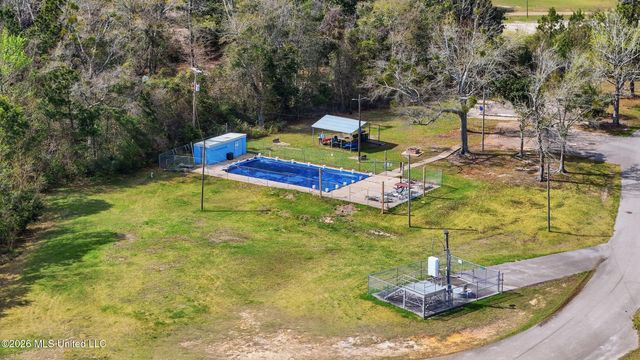 726 Sharon Hills Drive, Biloxi, MS 39532