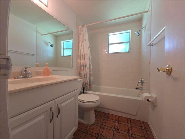 4136 S LOCKWOOD RIDGE ROAD, Sarasota, FL 34231