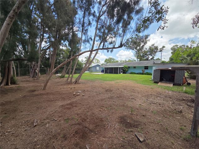 4136 S LOCKWOOD RIDGE ROAD, Sarasota, FL 34231