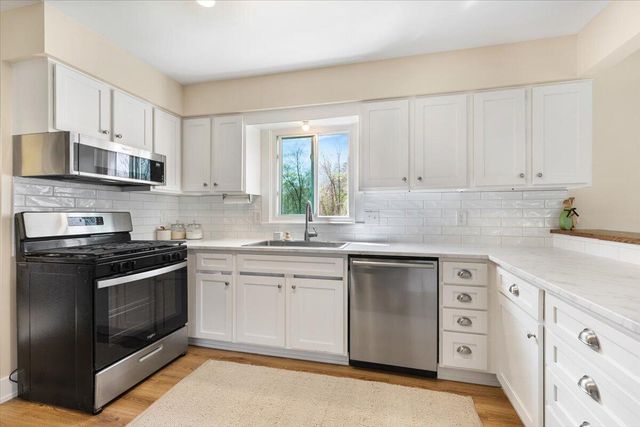 4721 Southstone Drive Se, City Of Kentwood, MI 49548