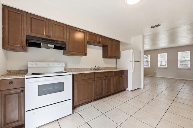 1951 NW 31ST AVENUE, Gainesville, FL 32605