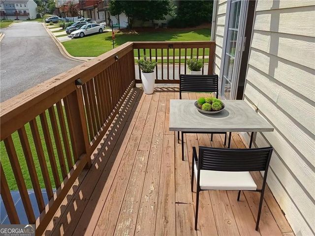 1427 Bay Overlook Drive, Woodstock, GA 30188