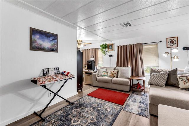 1340 Alrose Lane, SPC 68, Redding, CA 96002