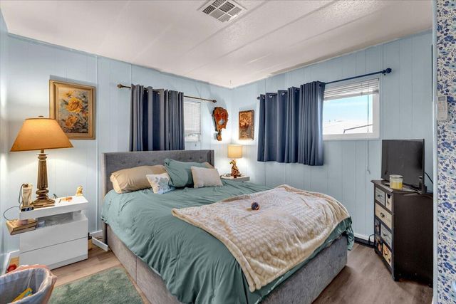 1340 Alrose Lane, SPC 68, Redding, CA 96002