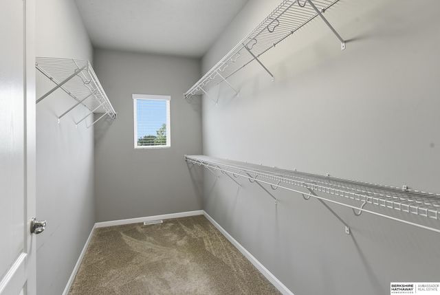 16624 Hanover Street, Bennington, NE 68007