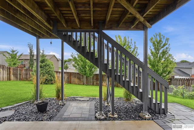 16624 Hanover Street, Bennington, NE 68007