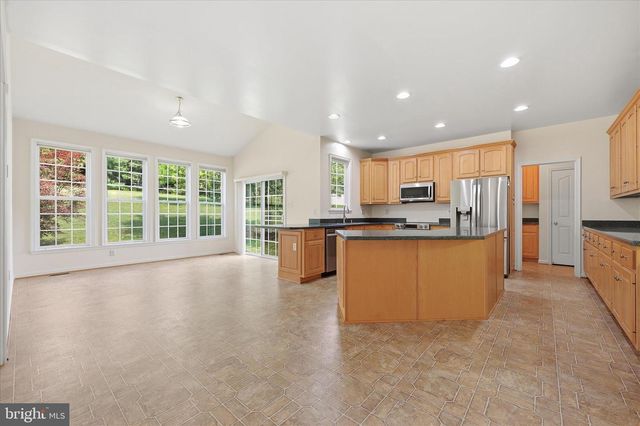 3505 SEA PINES DR, Mount Airy, MD 21771