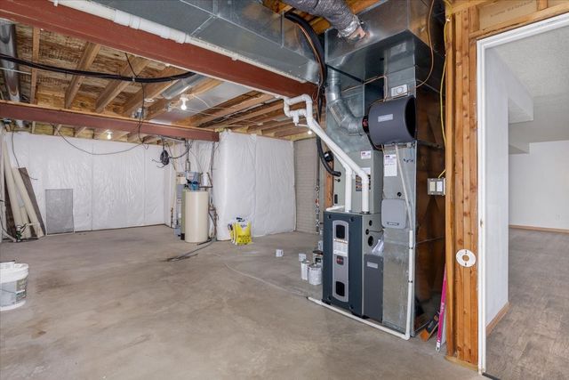 1714 Crabapple Lane, Granger, IA 50109