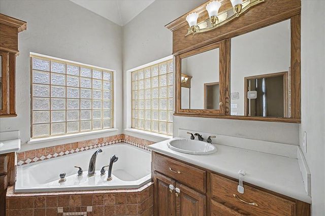 14230 S Robin Nest, Choctaw, OK 73020