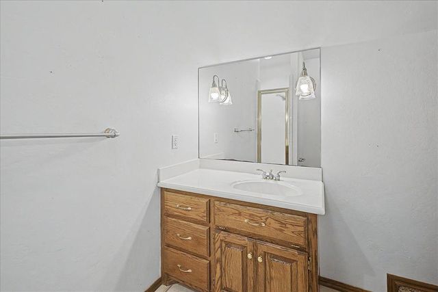 14230 S Robin Nest, Choctaw, OK 73020