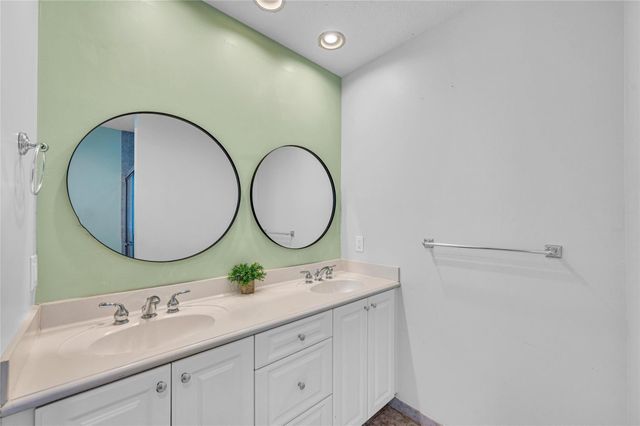 1617 NE 2nd Court NONE, Fort Lauderdale, FL 33301