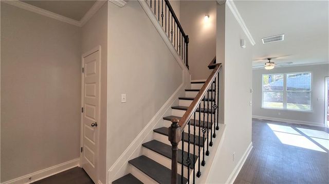 6800 Cedar Glen Road, Atlanta, GA 30360