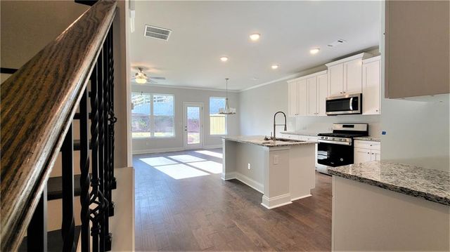 6800 Cedar Glen Road, Atlanta, GA 30360