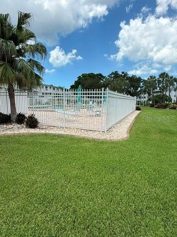 2223 SUNSET DRIVE E24, Bradenton, FL 34207