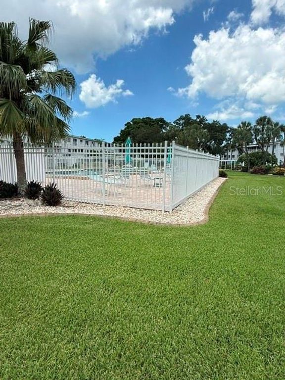 2223 SUNSET DRIVE E24, BRADENTON, FL 34207 — photo 5