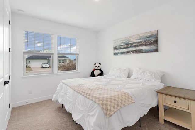 2498 Trailmark Dr, St Augustine, FL 32092