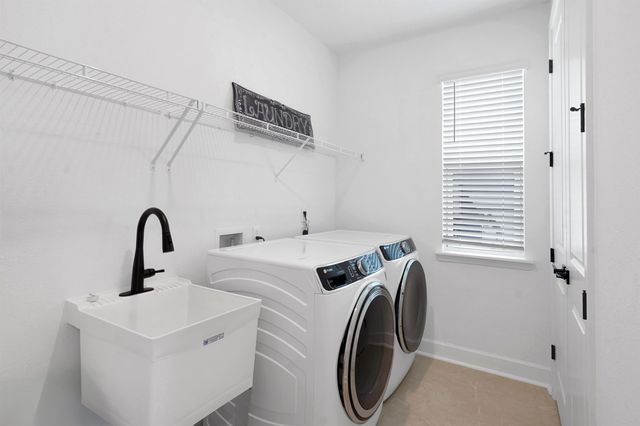 2498 Trailmark Dr, St Augustine, FL 32092