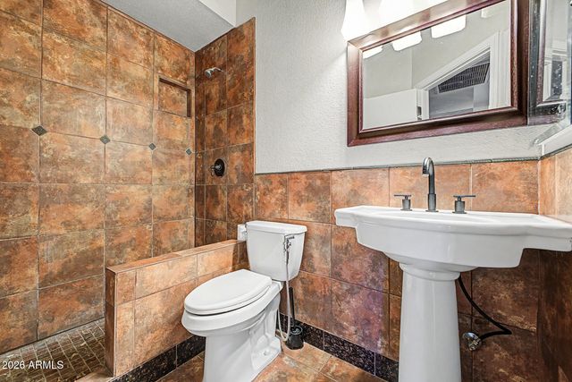 3463 N VERANO Court, Chandler, AZ 85224