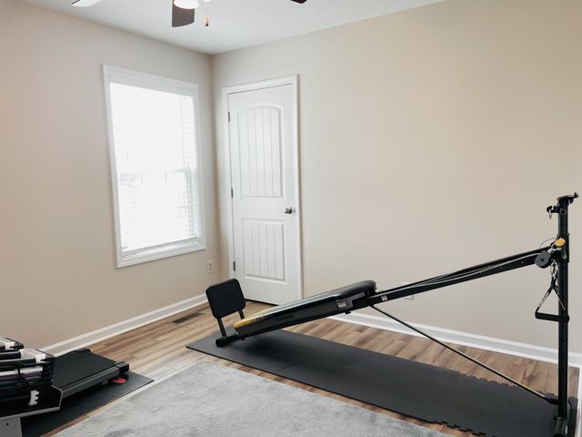 2326 Button Dr, Clarksville, TN 37040