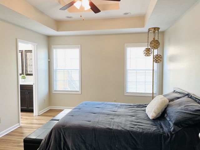 2326 Button Dr, Clarksville, TN 37040