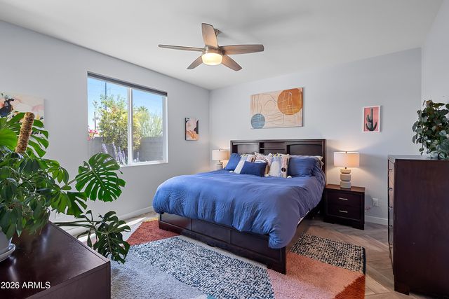 2319 W DARROW Street, Phoenix, AZ 85041