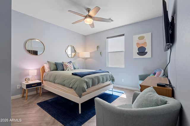 2319 W DARROW Street, Phoenix, AZ 85041